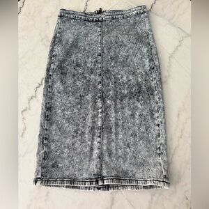 Iris Jeans LA Knee-Length‎ stone washed denim Pencil Skirt for Casual Wear